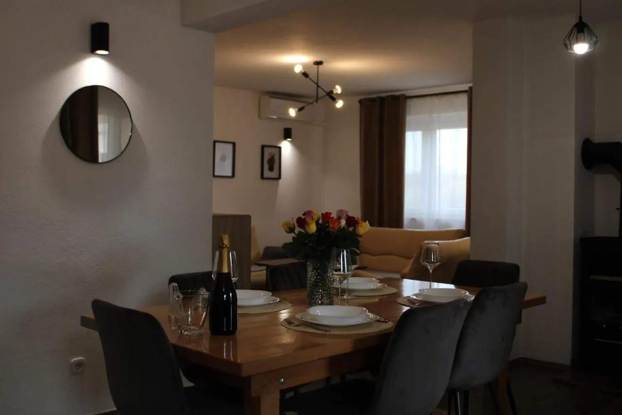 Apartman Villarossa Kukci 0*,
