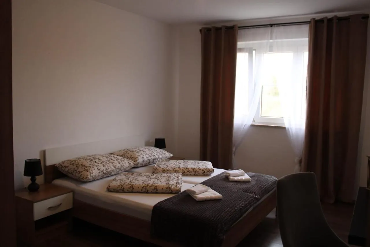 Apartman Villarossa Kukci