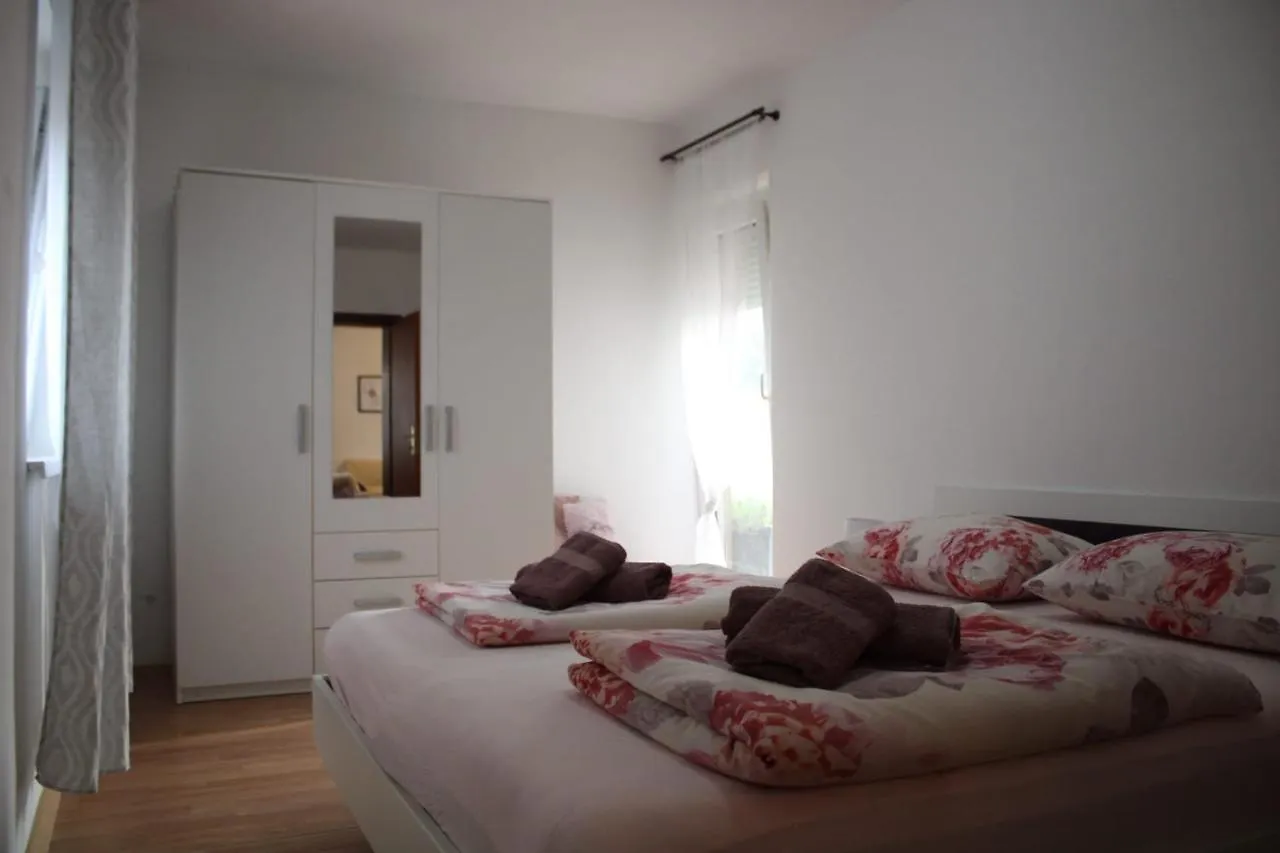 Apartman Villarossa Kukci